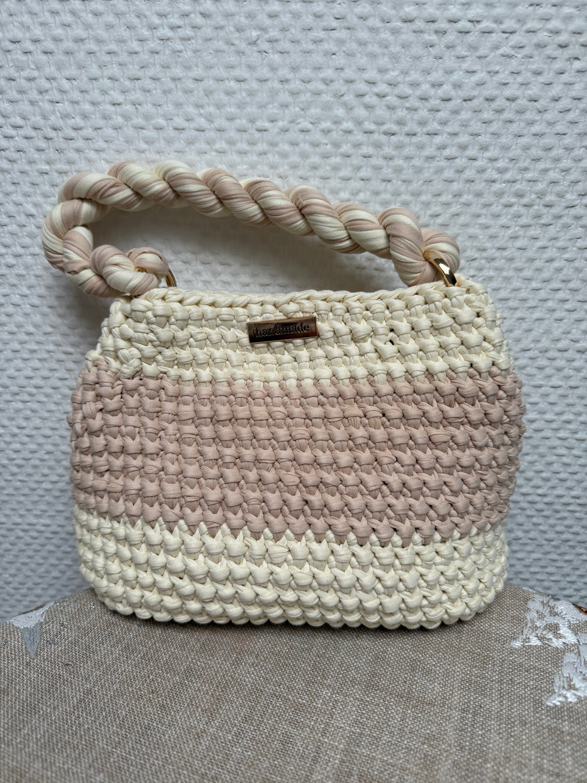 Twisted beige